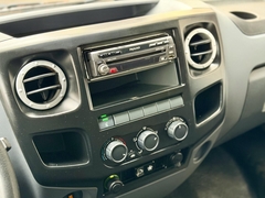car-image