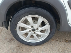 car-image