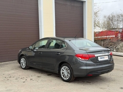 car-image